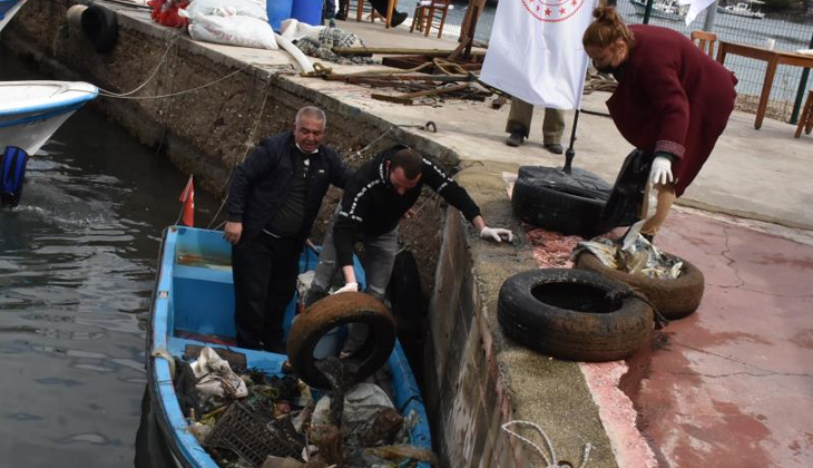Bodrum'da deniz dibinden tonlarca çöp çıktı
