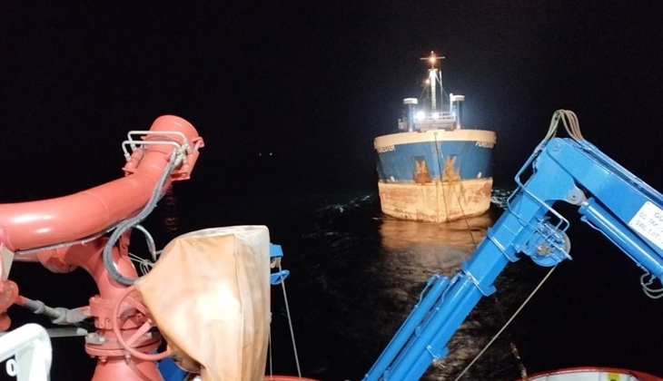 Arıza Yapan FORESTER isimli Kuru Yük Gemisi Emniyetle Demirletildi