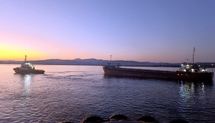 Çanakkale Boğazı'nda Makine Arızası Yaşayan Yük Gemisi Kurtarıldı