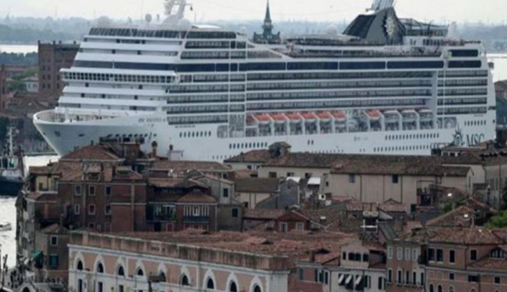 Dev kruvaziyer gemilerin Venedik lagününe girişi yasaklandı