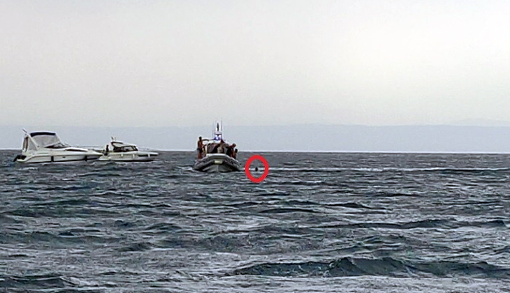 Fırtınaya yakalanan teknelerin imdadına Sahil Güvenlik ekipleri yetişti