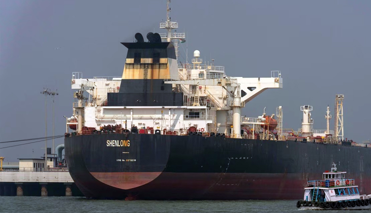 Hindistan, Hürmüz Boğazı Etkisi'ni Kırmak İstiyor: Rus Petrolü Çözüm Olacak mı?