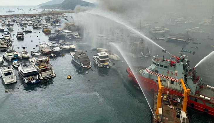 Hong Kong’da marinada yangın çıktı!