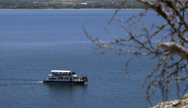 İÇ SULARDA ÇALIŞAN GEMİ VE SU ARAÇLARI YÖNETMELİĞİ YAYIMLANDI