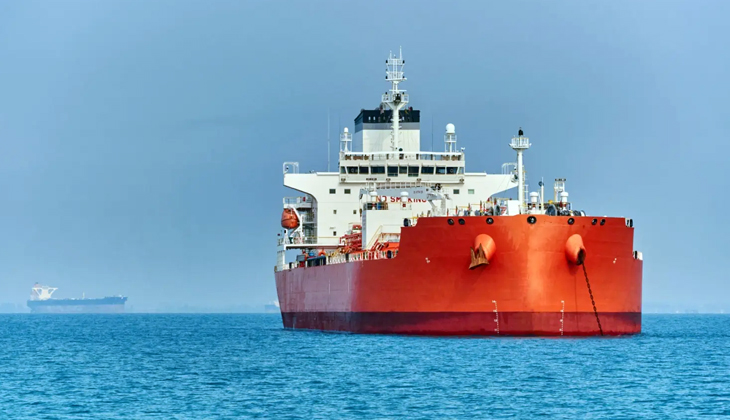 İngiltere Tarihi Bir Hamleyle Rus Petrolüne Ambargo Koydu