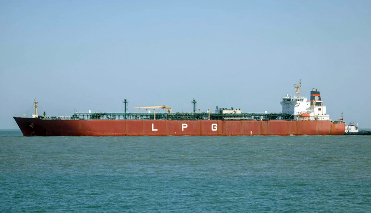 İran karasularında LPG Tankerine Saldırı!