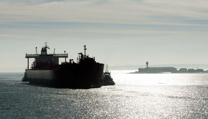 Küresel Petrol Piyasasında Büyük Kırılma: AB'nin Rus Ham Petrolü Hamlesi Nasıl Sonuçlar Doğurur?