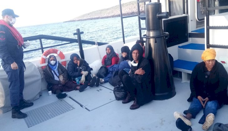 Sahil Güvenlik ekipleri 14 düzensiz göçmeni kurtardı