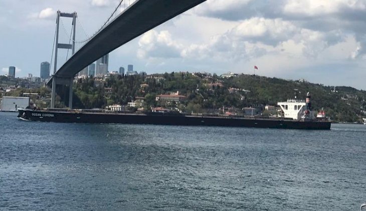 İstanbul Boğazı'ndan corona geçti