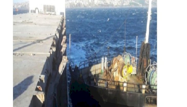 Sinop Limanı'nda iki gemi çarpıştı