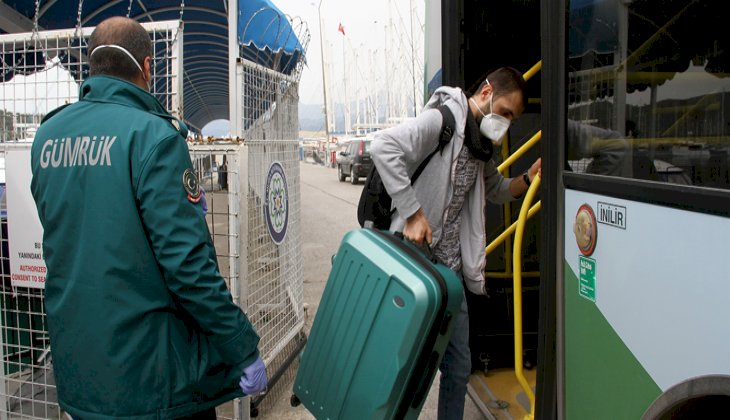 Türkiye’ye gelen gemideki 9 kişi karantinaya alındı