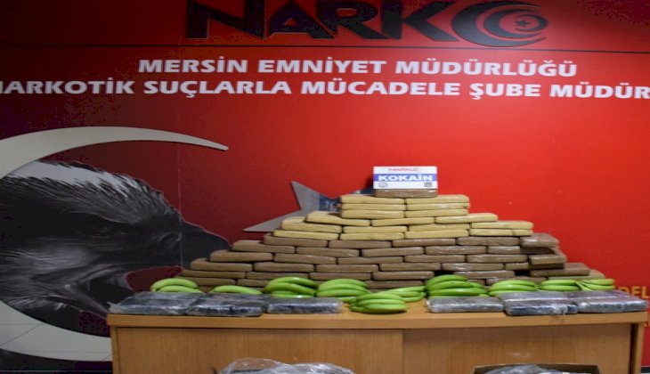 Kolombiya'dan Mersin'e gelen Muz yüklü gemide 83 kilo kokain ele geçirildi