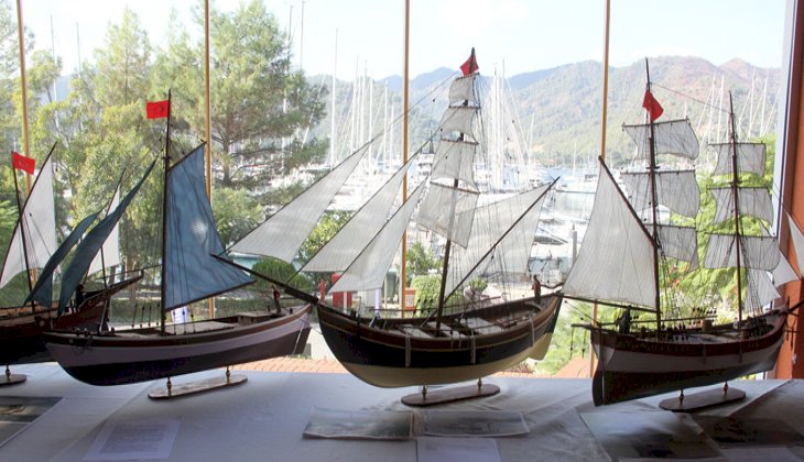 500 yıl boyunca Türk denizciliğinde kullanılan teknelerin maketlerini yaptı