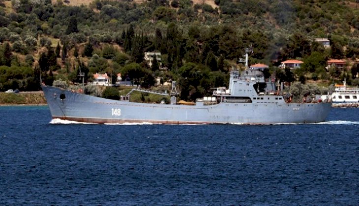 Rus savaş gemisi Orsk, Çanakkale Boğazından geçti