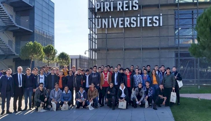 Geleceğin denizcileri Piri Reis Üniversitesi'ni gezdi