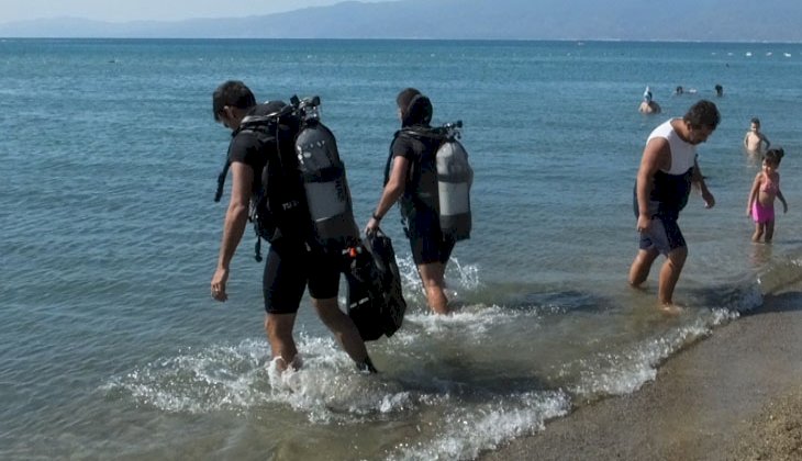 Burhaniye'de denizde kaybolduğu ileri sürülen vatandaş aranıyor