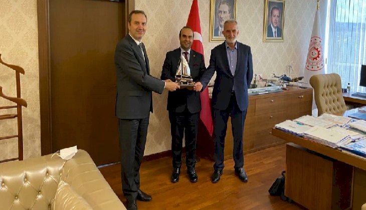 Salih Zeki Çakır ve Tamer Kıran, Sanayi ve Teknoloji Bakanlığı ve KOSGEB'i ziyaret etti