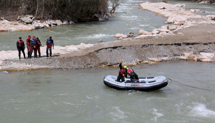 Kayıp Uzman Çavuş Güneş'in arama çalışmaları sürüyor