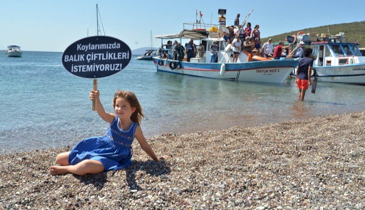 Sığacık'da Balık çiftliği protestosu