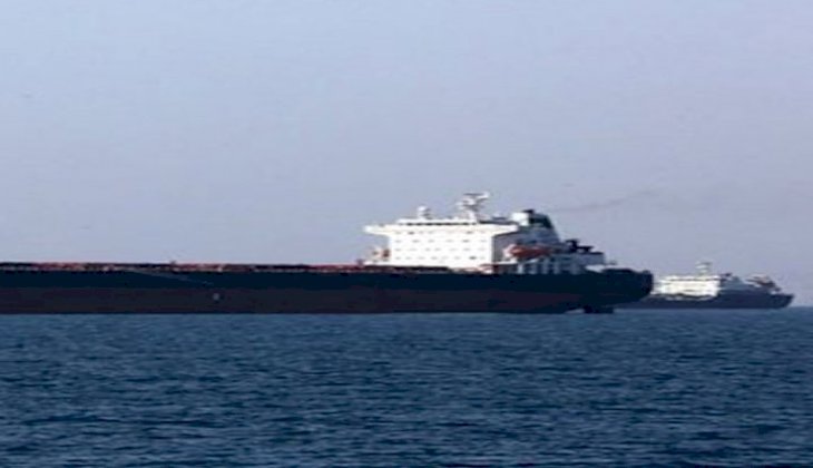 İran botları durdurmak istedi, İngiliz savaş gemisi harekete geçti!