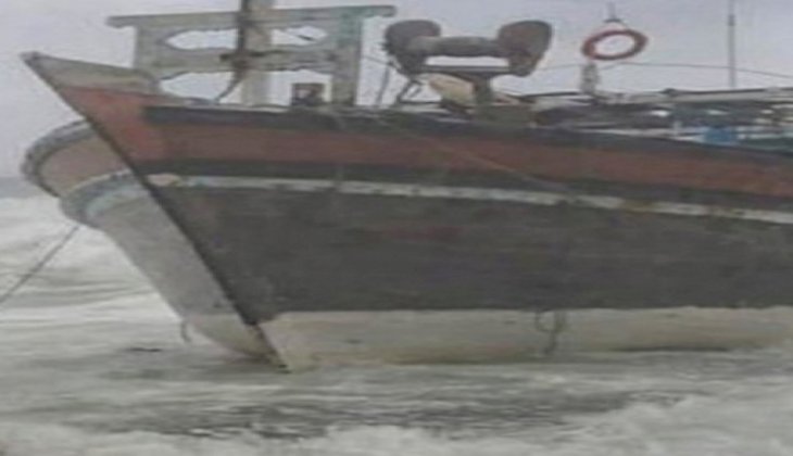 Kasırga nedeniyle gemi battı