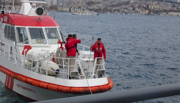 Üsküdar sahilinde denizden ceset çıktı