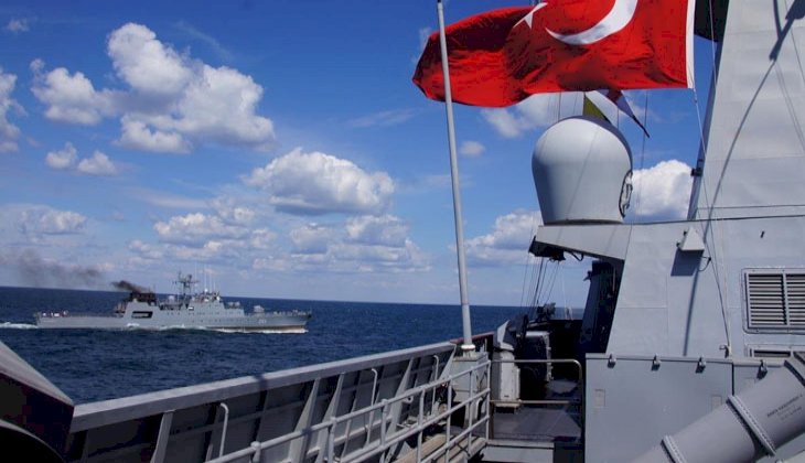 TCG Heybeliada, Romanya Deniz Kuvvetlerine ait ROS C.E. Sebastian korveti ile Karadeniz'de eğitim faaliyetleri icra etti