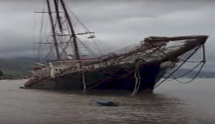 İtalya'nın en uzun ikinci gemisi ağır hasar aldı - İZLE