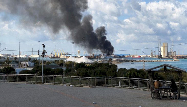Limana gerçekleştiren füze saldırısında üç kişi hayatını kaybetti