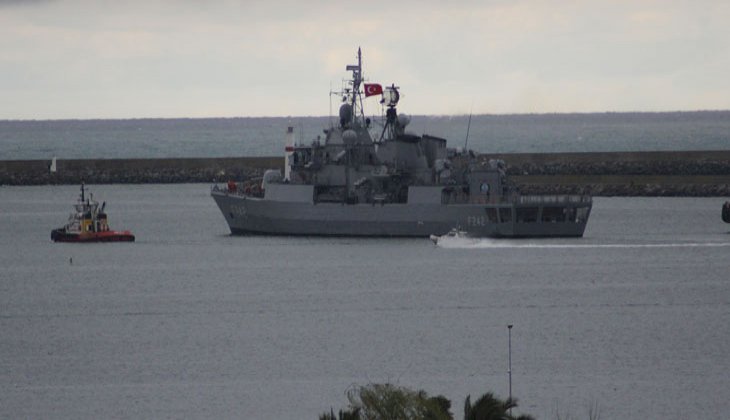 TCG Fatih savaş gemisi Samsun’dan ayrıldı