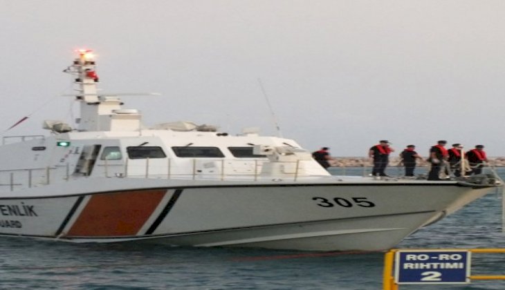 Akdeniz'de batan tekneden 103 göçmen sağ olarak kurtarıldı