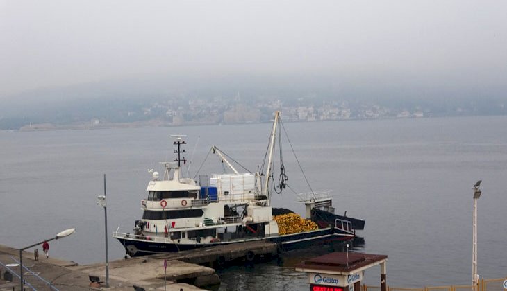 Çanakkale Boğazı sis nedeniyle gemi trafiğine kapatıldı