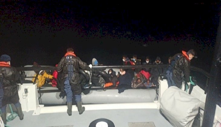 Dikili açıklarında 34 kaçak göçmen kurtarıldı