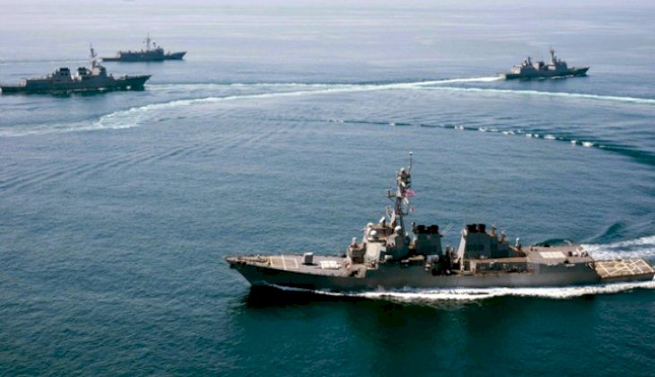 Güney Çin Denizi'nde savaş gemileri bölgedeki tansiyonu artırıyor