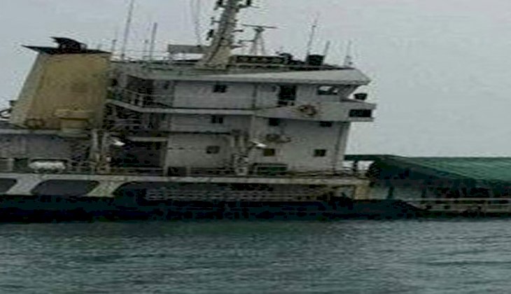 Çin'de kargo gemisi battı