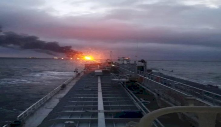 'Kerç Boğazı'ndan yanan gemilerin mürettebatını kurtarma çalışmaları durduruldu'
