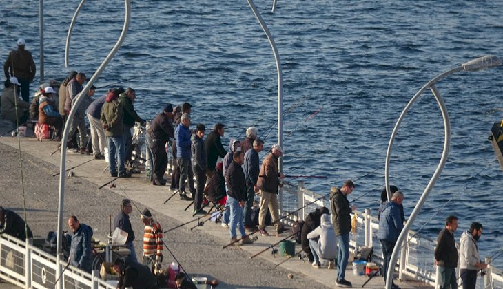 Vatandaşlar uyarılara kulak asmayınca iskele kapatıldı