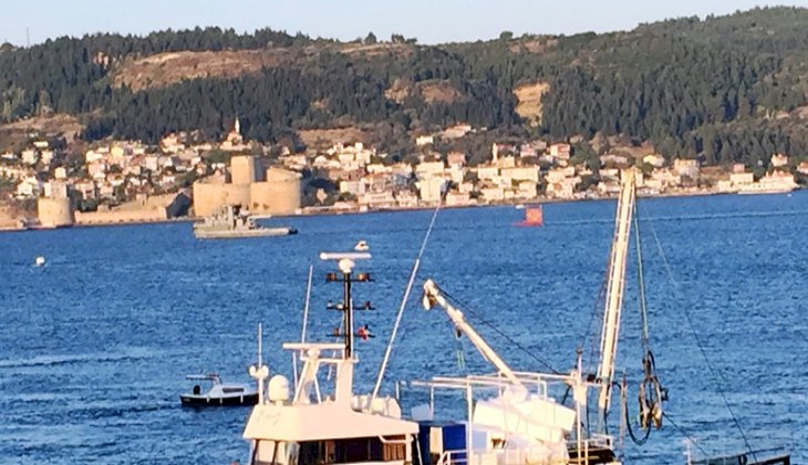 Çanakkale Boğazı'nda merak uyandıran cisim bakın ne çıktı?