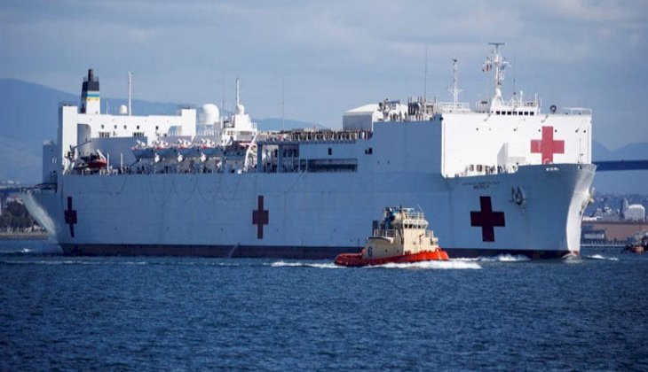 Trump, USNS Mercy yüzen hastane gemisini Kaliforniya’ya gönderdi