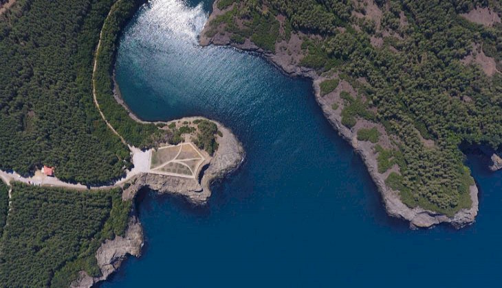 Türkiye'nin en kuzeyinde saklı bir koy: Hamsilos