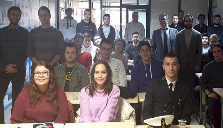 Denizci Öğrenciler Derneği ve Türk Kılavuz Kaptanlar Derneği işbirliği ile 'Gemi Manevrası Temel Eğitimi' düzenlendi