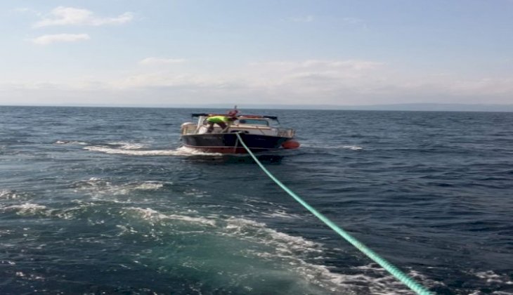 Acil yardım çağrısı yapan Tekneyi Kıyı Emniyeti kurtardı