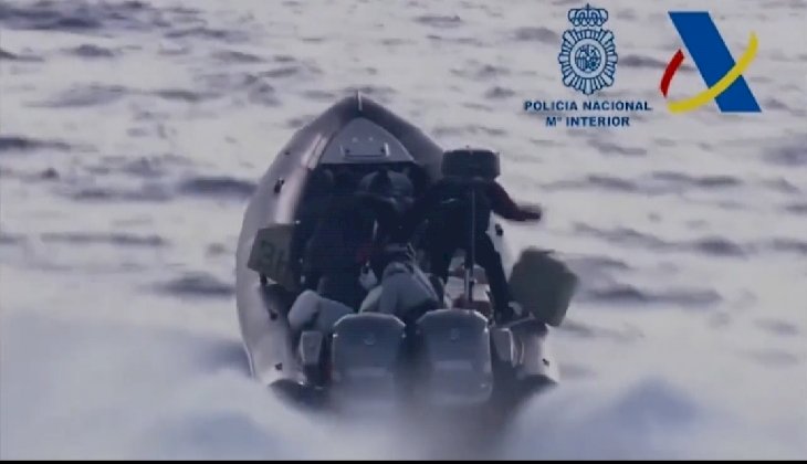 İspanya açıklarında bir teknede iki ton uyuşturucu madde ele geçirildi