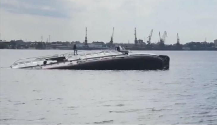 Rusya'da batan geminin mürettabatı ölümden kıl payı kurtuldu