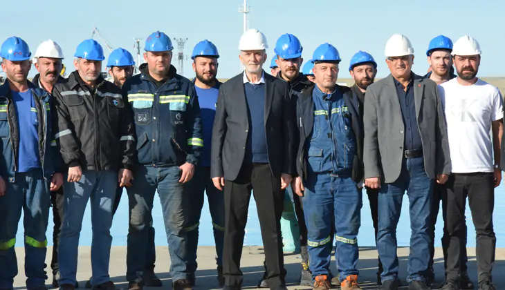 Salih zeki cakirdan trabzon tersanesine ziyaret