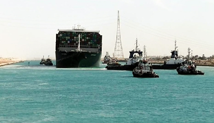 Süveyş Kanalı'ndaki tıkanıklık 3,5 gün içinde bitebilir