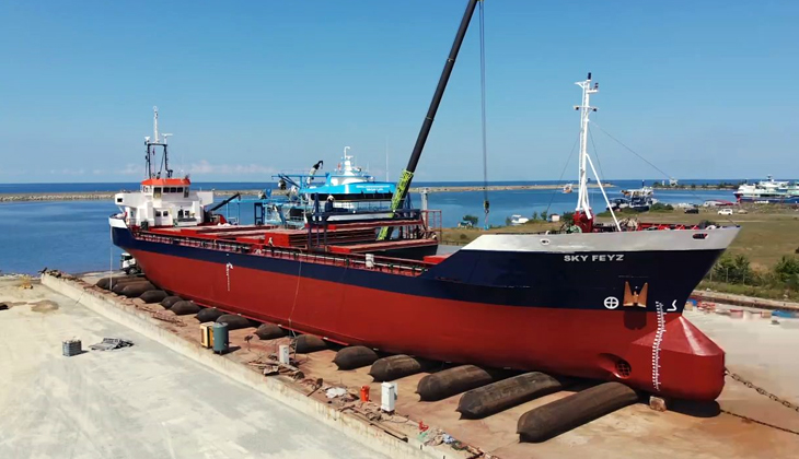 Trabzon Tersanesi'nde SKY FEYZ Gemisinin Bakım-Onarımı Tamamlandı