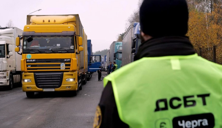 Ukrayna Sınırlarında Tır Geçişlerine Yeni Randevu ve Ceza Uygulamaları
