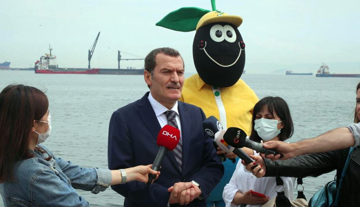 Zeytinburnu'nda deniz kirliliğine dikkat çekildi