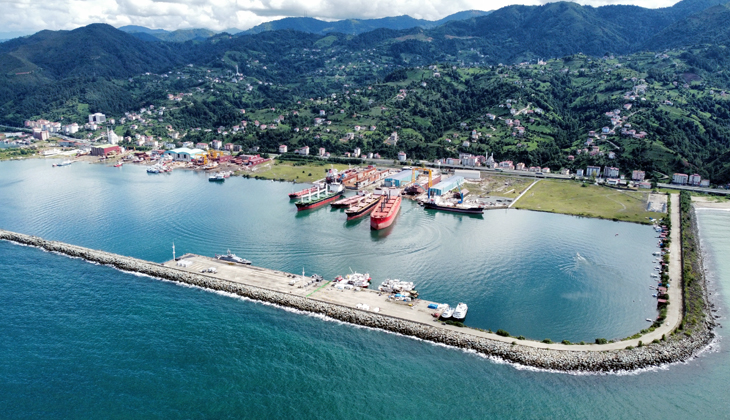 Trabzon Tersanesi, Rusya-Ukrayna Savaşı’nda Hasar Gören Gemilerin Onarımında Uzmanlaştı